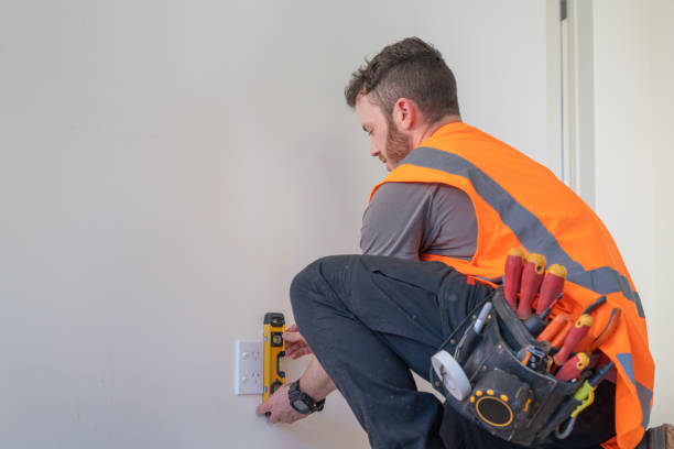 Best Circuit Breaker Repair  in Sound Beach, NY